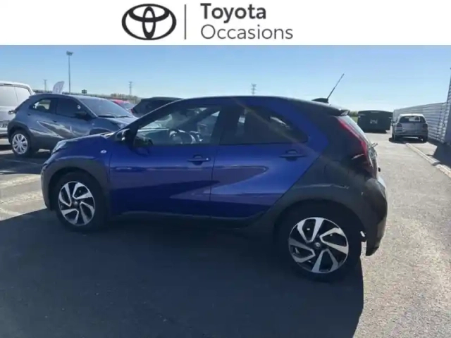 Toyota Aygo x 1.0 vvt-i 72ch design my23 — photo 17