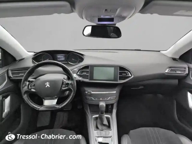 Peugeot 308 sw 1.2 puretech 130ch s&amp;s eat6 féline — photo 10