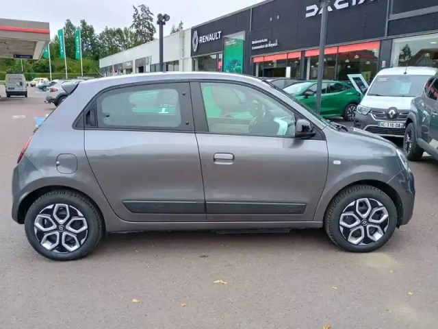 Renault Twingo iii e-tech — photo 6