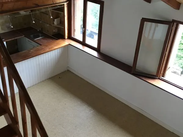 Appartement t3 avec mezzanine a perigueux
