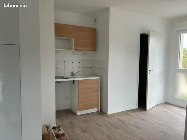 T1 récent St Martin chauffage compris déc. 2026