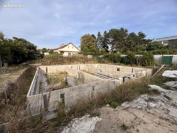 Terrain 484 m² Taverny