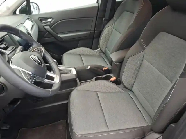 Renault Captur e-tech 145 - 21 — photo 10