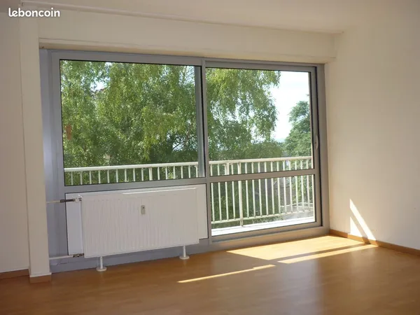 F3 lumineux avec balcon, cave et grand garage - Rixheim Entremont