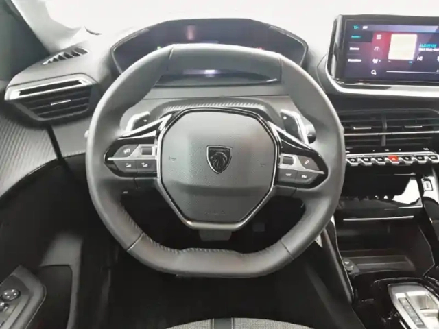 Peugeot 208 hybrid 100 e-dcs6 — photo 9