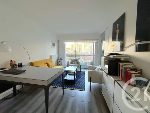 Appartement 1 pièce 28 m²