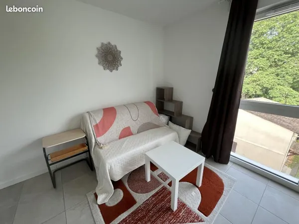 Studio 1 pièce 20 m²