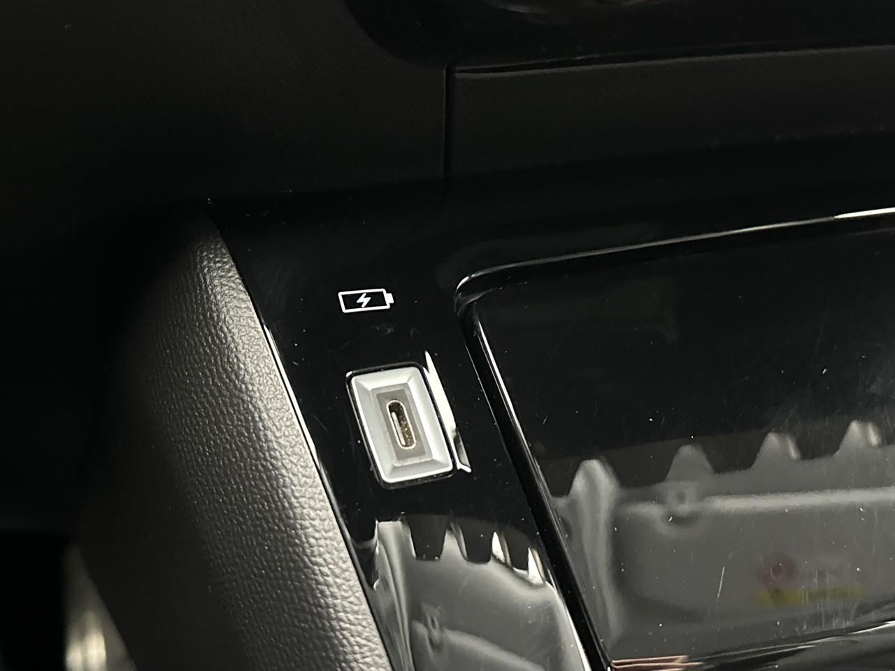Peugeot 2008 puretech 130 s&s bvm6 roadtrip — photo 28