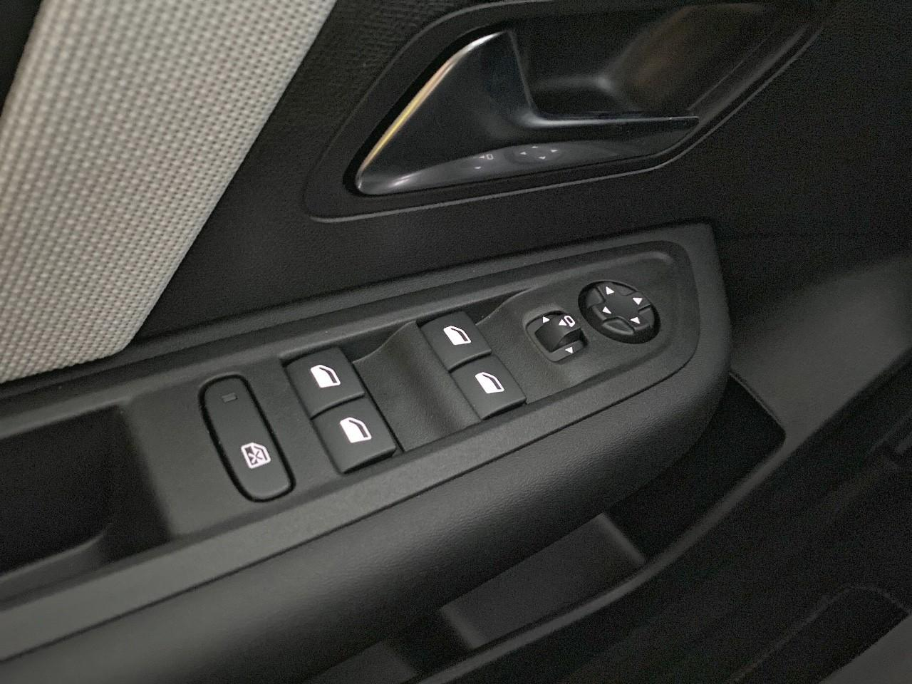 Citroën C4 hybride 145 ch e-dcs6 max — photo 20