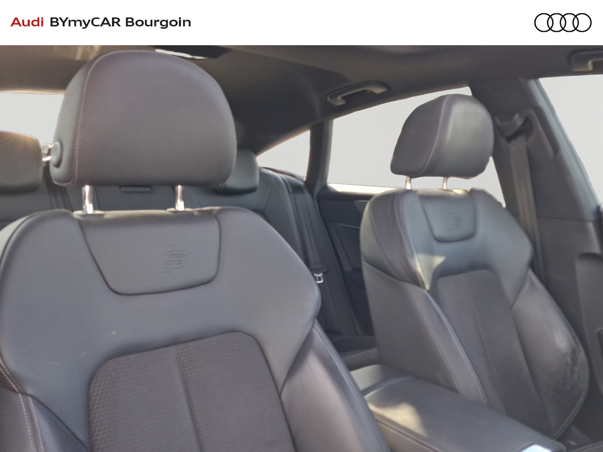 Audi A7 Sportback 45 TFSI 245 S tronic 7 — photo 19