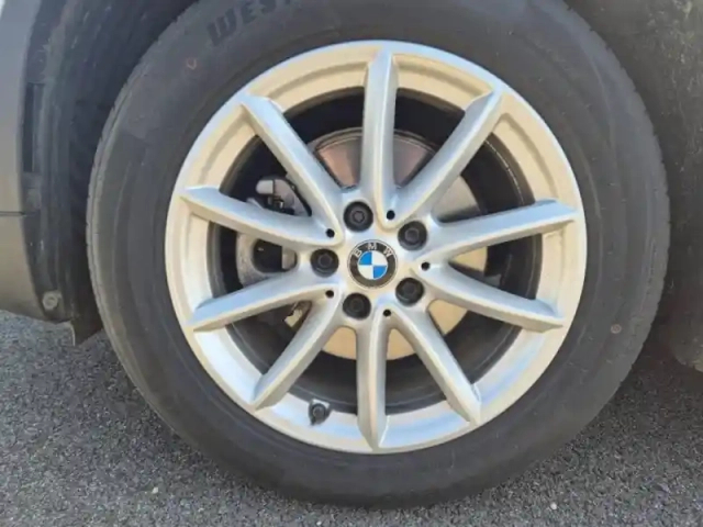 Bmw X1 sdrive16da 116ch business design dkg7 euro6c — photo 13