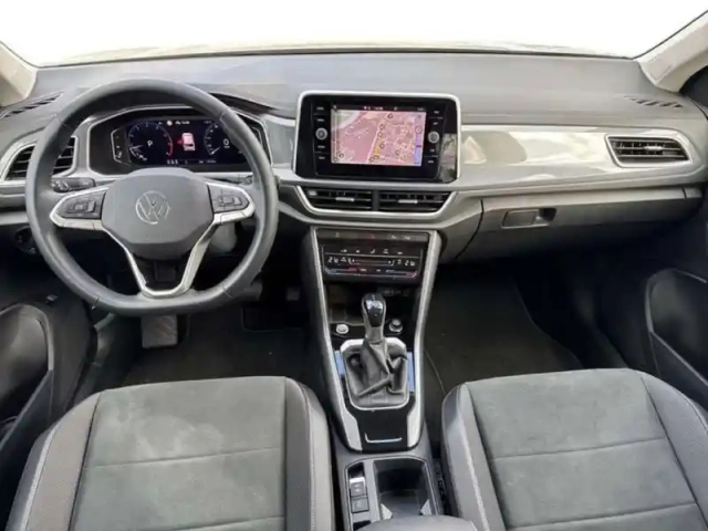Volkswagen T-Roc 1.5 tsi evo2 150 start/stop dsg7 style — photo 8