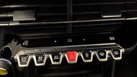 Peugeot 208 1.2 Hybrid 100ch Active e-DCS6 — photo 27