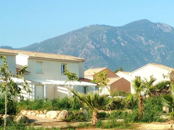Maison à vendre 5 pièces PRUNETE (20)