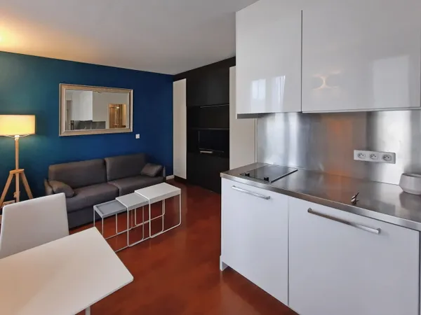 Vends appartement 20m² meublé quartier Tour Maubourg