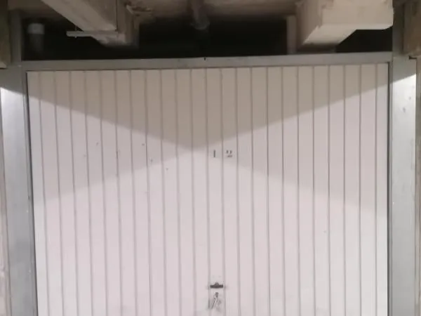 Garage/box 14 m² L Hermitage