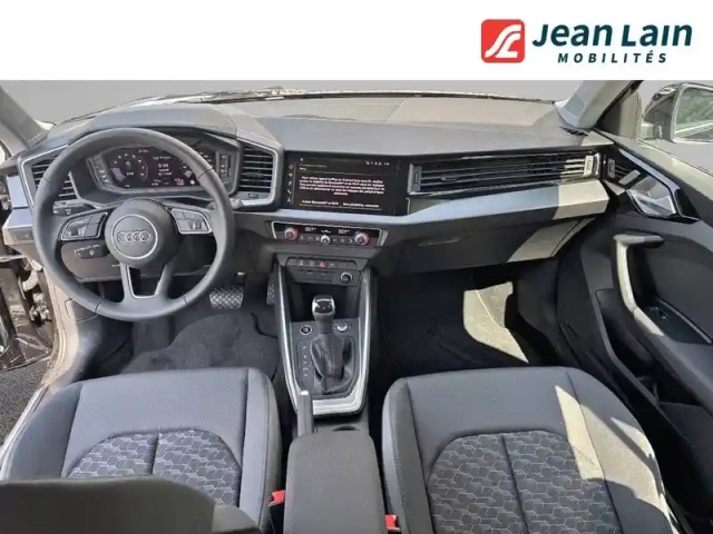 Audi A1 sportback 25 tfsi 95 ch s tronic 7 — photo 18