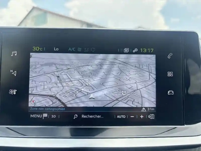 Peugeot 208 electrique 50 kwh 136ch — photo 14