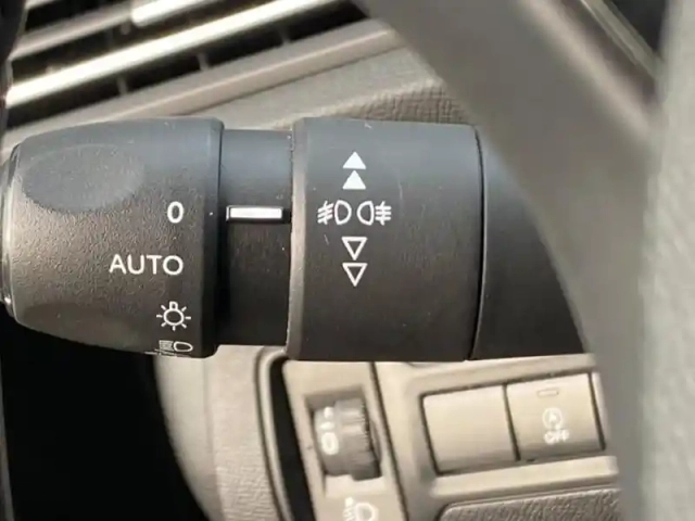 Peugeot 308 1.2 puretech 110ch s&amp;s style — photo 15