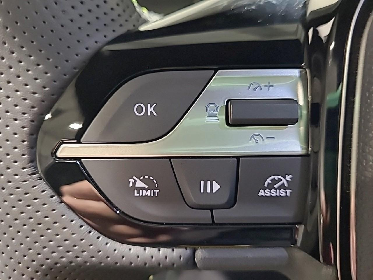Peugeot 308 sw hybrid 136 e-dcs6 gt — photo 25
