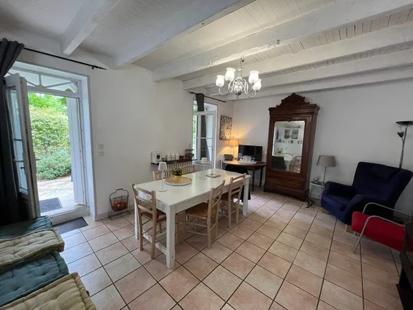 Maison art déco de 5 pièces principales