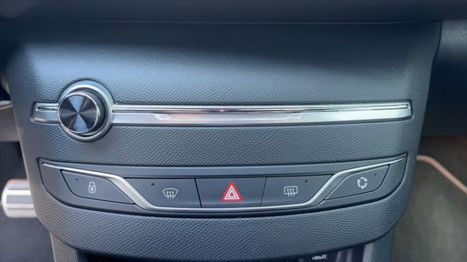 Peugeot 308 1.2 PureTech 130 EAT8 - GT – 2021 – 74274 km – Essence – Boîte Automatique — photo 38