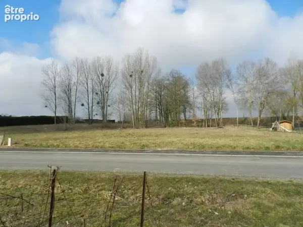 Terrain 1 521 m² à vendre à Broyes (51120)