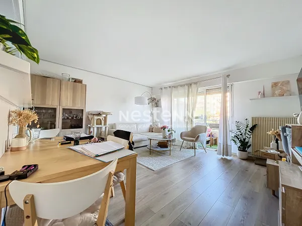 LOCATION Meublé - Appartement Vallauris 3 pièces 65.05 m2 - Garage - Balcon