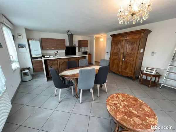 Appartement T4 86 m² avec balcon et Garage - Saint-Martin-d'Hères