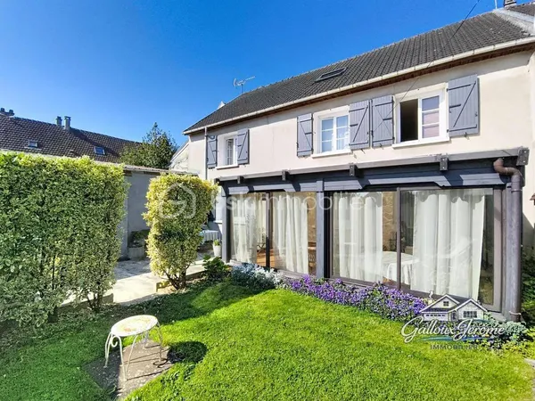 Maison 6 pièces 194 m²