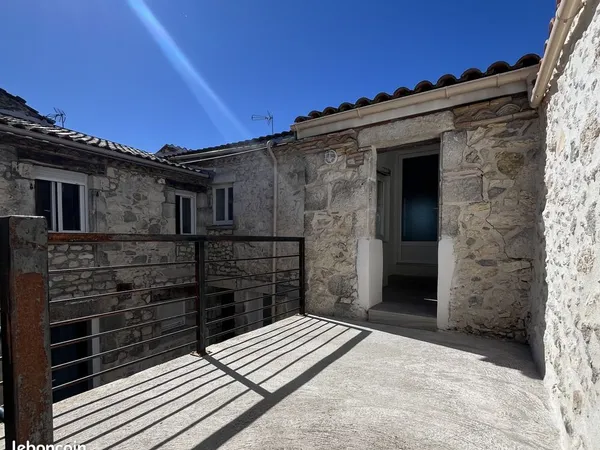 Immeuble 200 m²