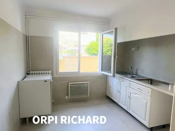 Appartement 2 pièces 65 m²