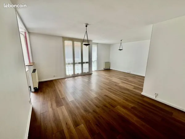 Vend appartement 84,33 m² + cave 5 m² / plein centre 31320 Castanet-Tolosan