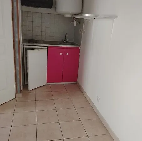Studio 1 pièce 20 m²
