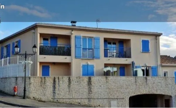 Loue studio meublé avec jardin