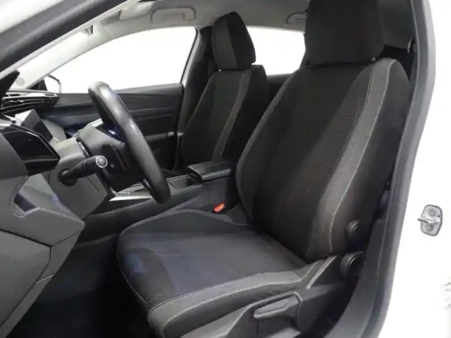 Peugeot 308 sw 1.5 bluehdi 130ch s&amp;s active pack eat8 — photo 10
