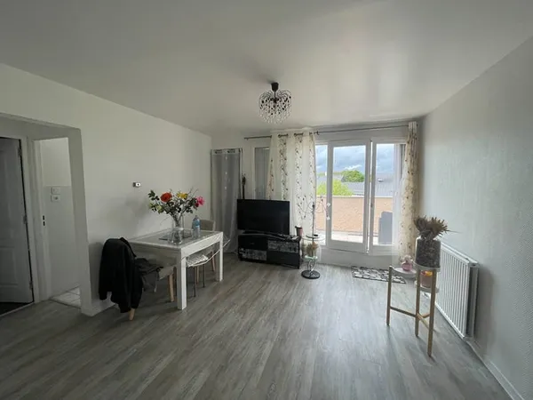 Appartement Etampes 2 pièce(s) 52 m2