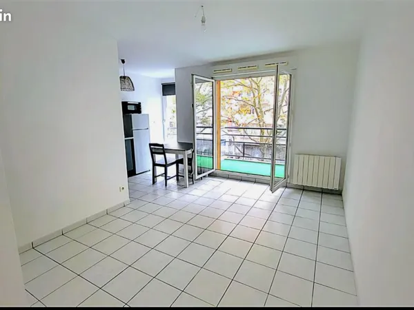 Studio 1 pièce 30 m²