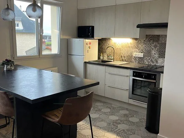 Appartement F2 meublé 50m2 Caen