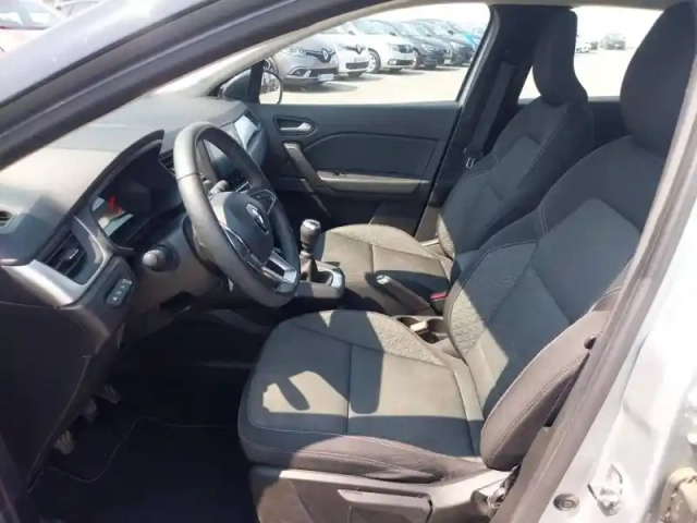 Renault Captur tce 90 — photo 19
