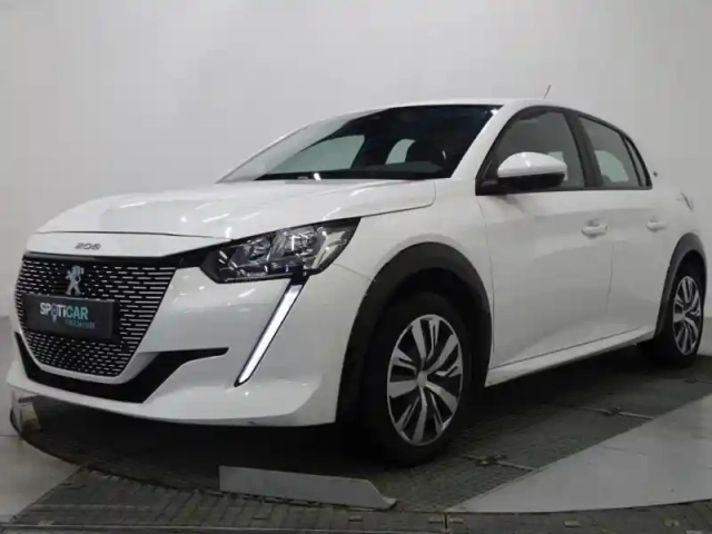 Peugeot 208 e- 136ch active