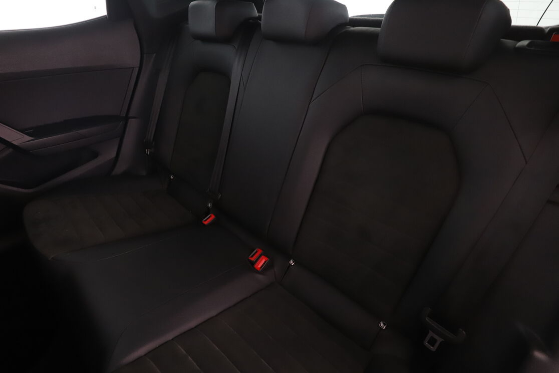 Seat Arona 1.0 EcoTSI FR DSG7 — photo 13