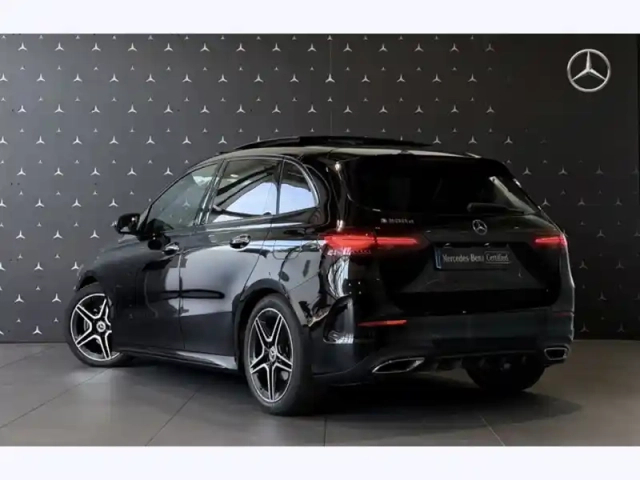 Mercedes Classe B 200 d amg line — photo 23
