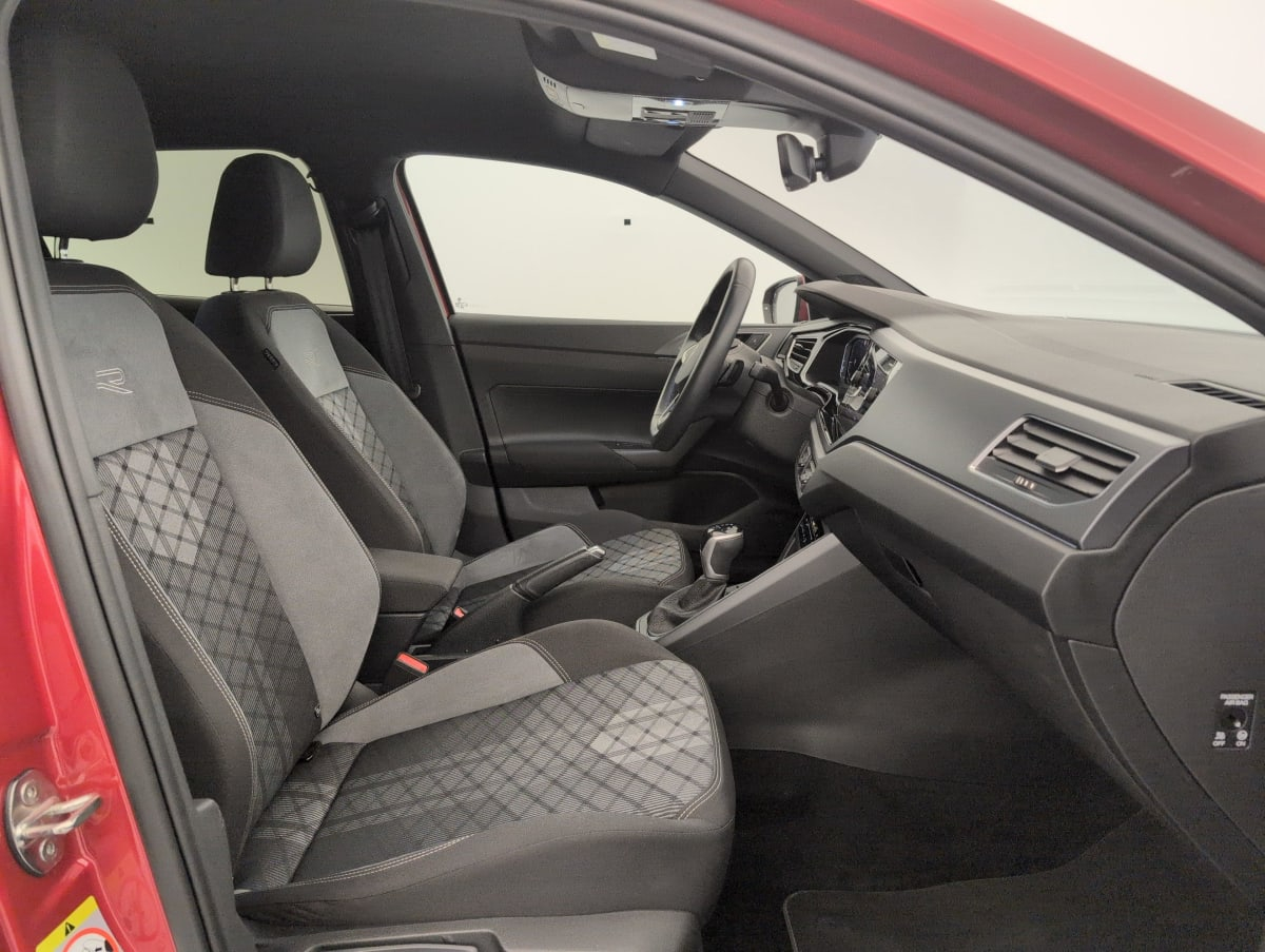 Volkswagen Polo — photo 9