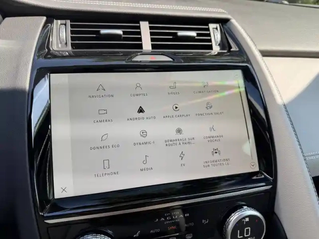 Jaguar E-Pace p270e ch phev awd bva — photo 20