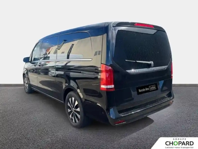 Mercedes Classe V eqv 300 extra long 204 ch — photo 36