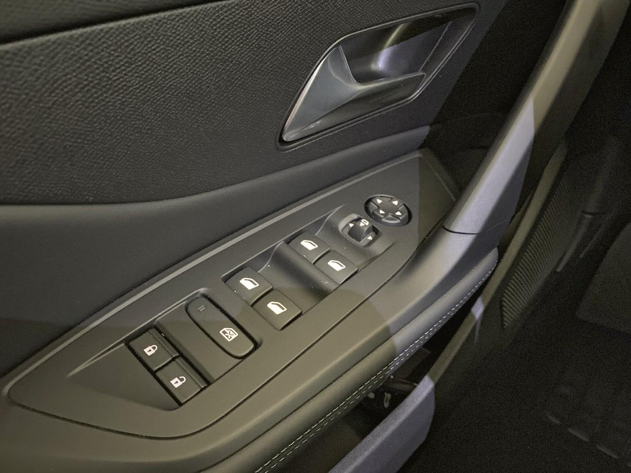 Peugeot 308 sw hybrid 145 e-dcs6 allure — photo 20