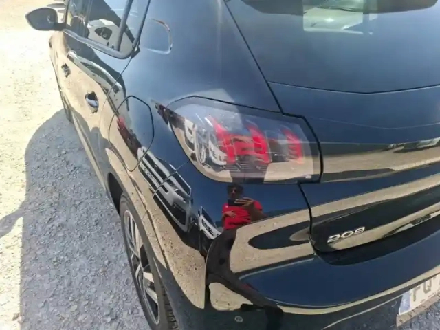 Peugeot 208 bluehdi 100 s&amp;s bvm6 — photo 6