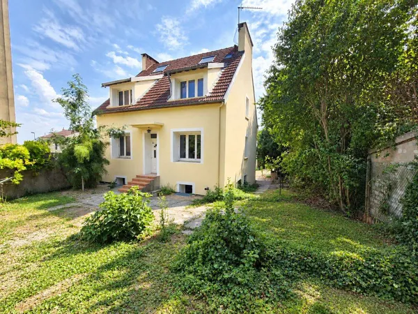 Maison 11 pièces 256 m²