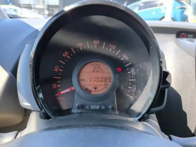Peugeot 108 vti 72ch bvm5 — photo 25